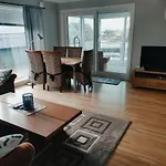 Feelhome Apartment 4- Bedroms Njords Veg